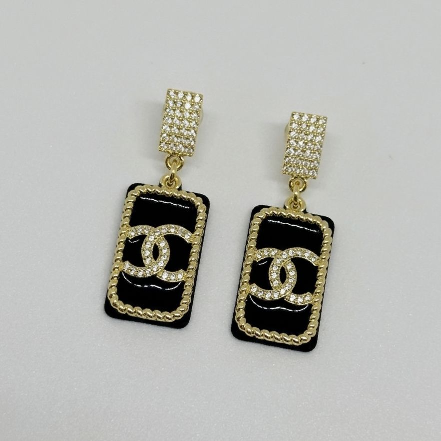 CC Crystal Drop Earrings